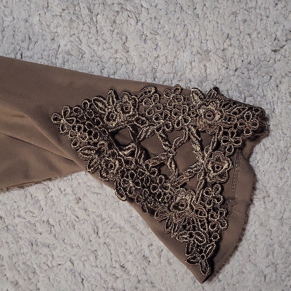 Pants - Picture 2 of 10